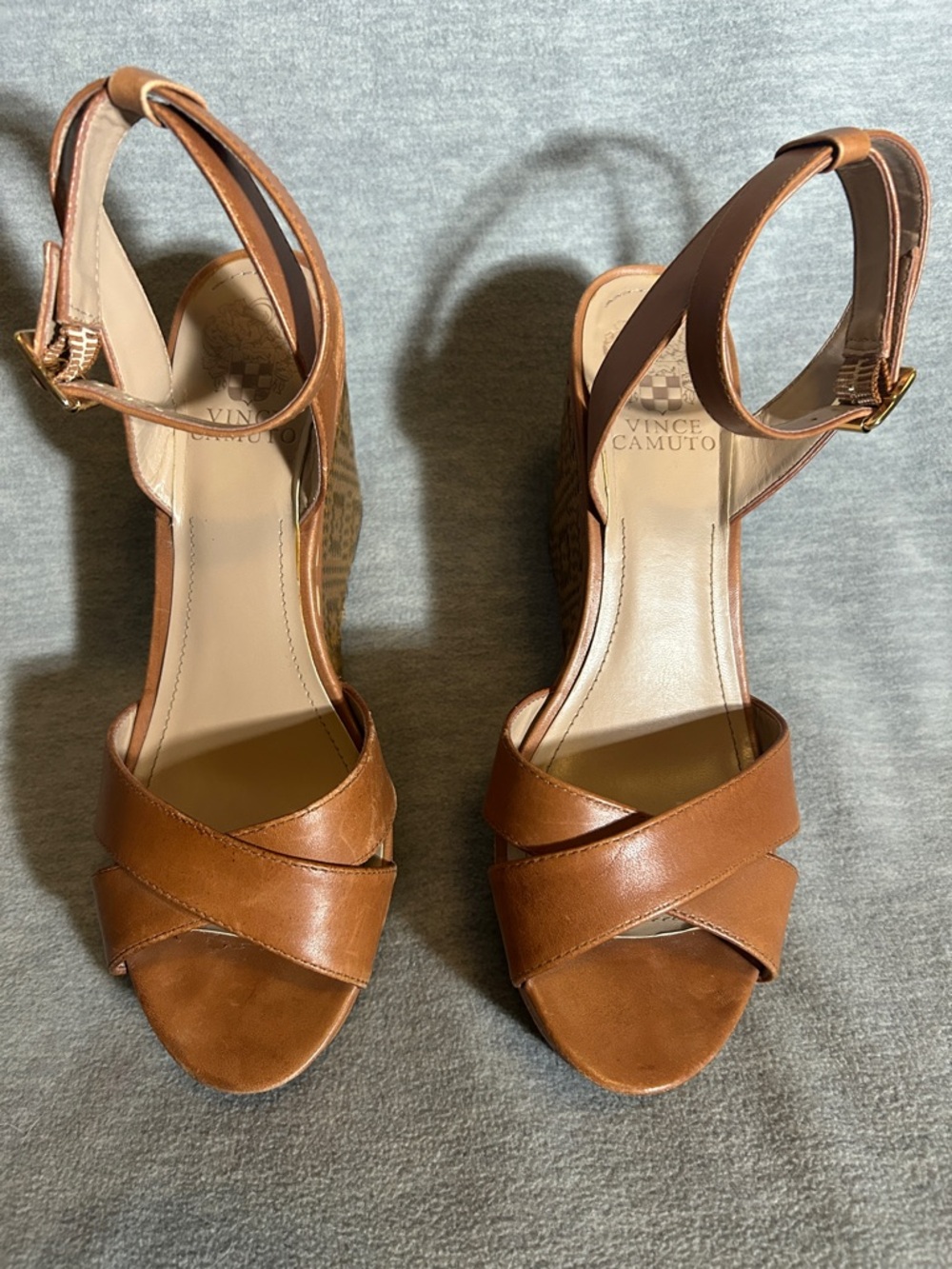 VINCE CAMUTO Leather Strappy Cognac Color Woven Look Platform  Wedge Heel Size 8 - Picture 5 of 10